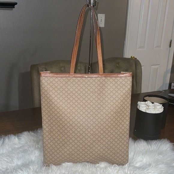 Celine Macadam Vertical Tote, Vintage - Picture 3 of 10